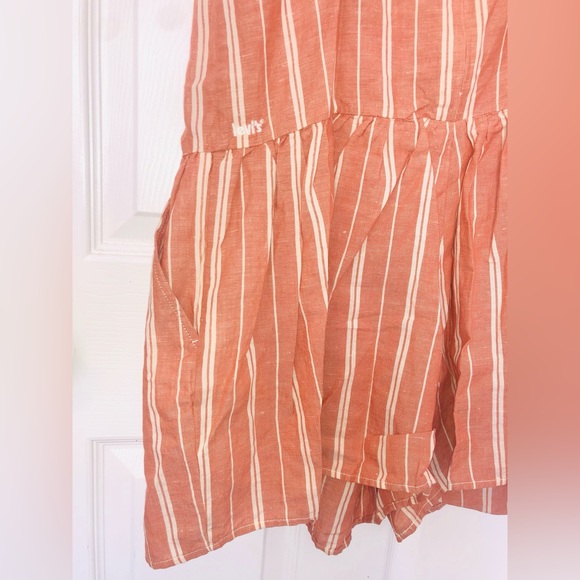 Levis romper (M) - Picture 9 of 12